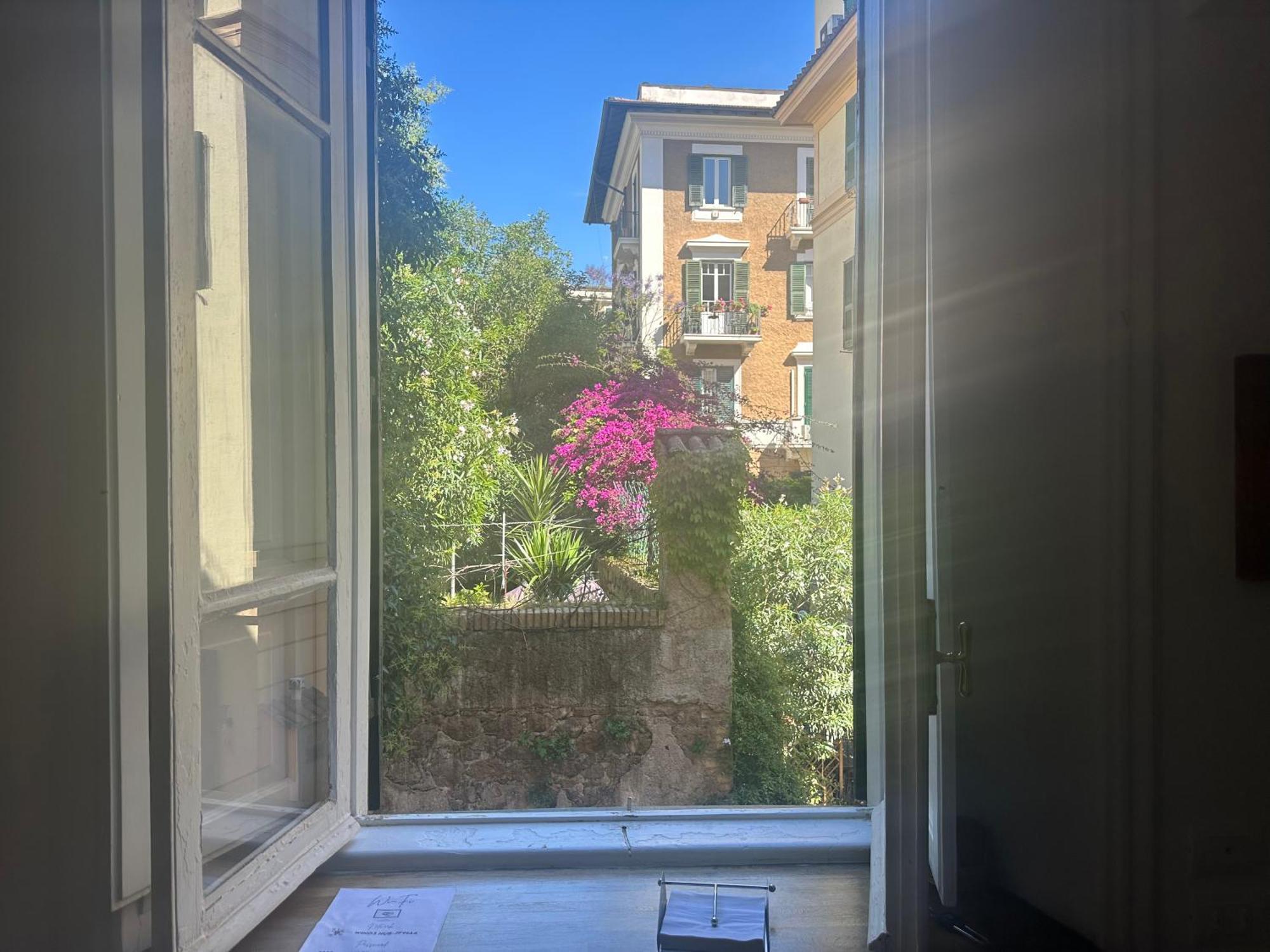 Green Window Roma Εξωτερικό φωτογραφία